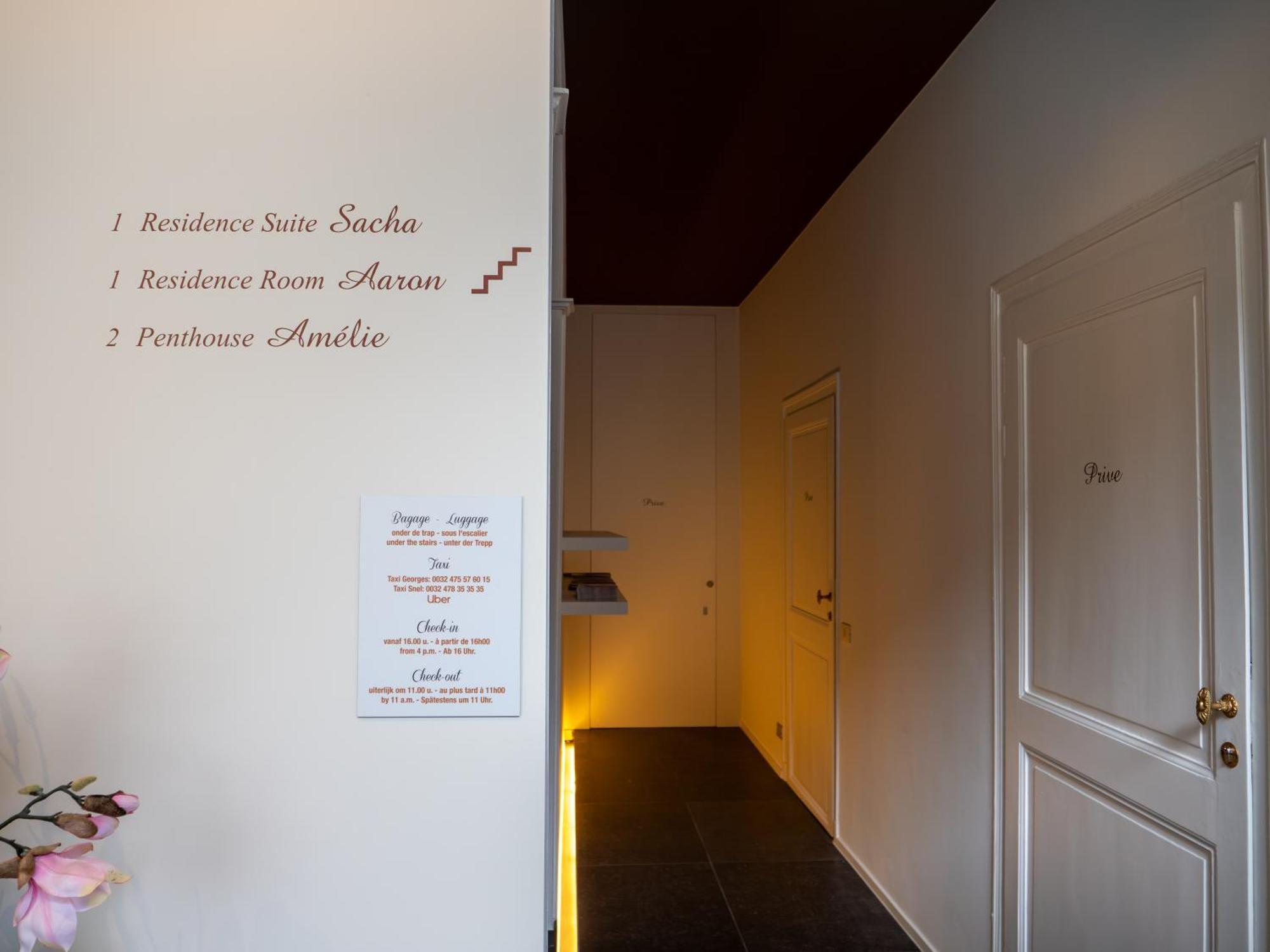 Residence9Brugge Bagian luar foto